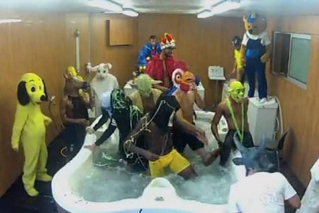 Nantes-se-met-au-Harlem-Shake-930_scalewidth_630