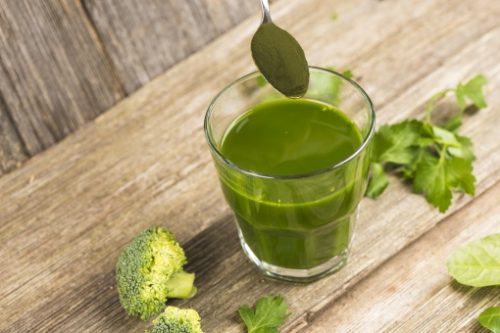 Spiruline : bienfaits, effets secondaires